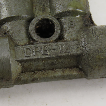 Showa DPB-15 DPB-12 5 And 2 Port Hydraulic Piston Lubricator