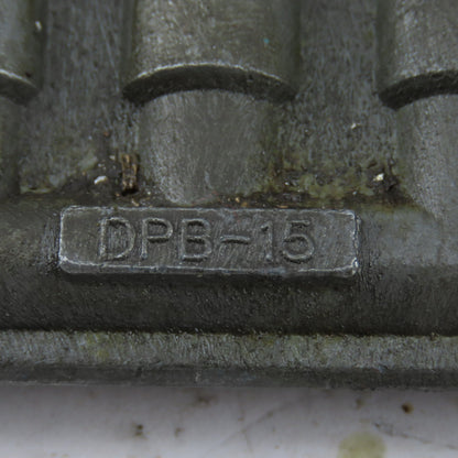 Showa DPB-15 DPB-12 5 And 2 Port Hydraulic Piston Lubricator