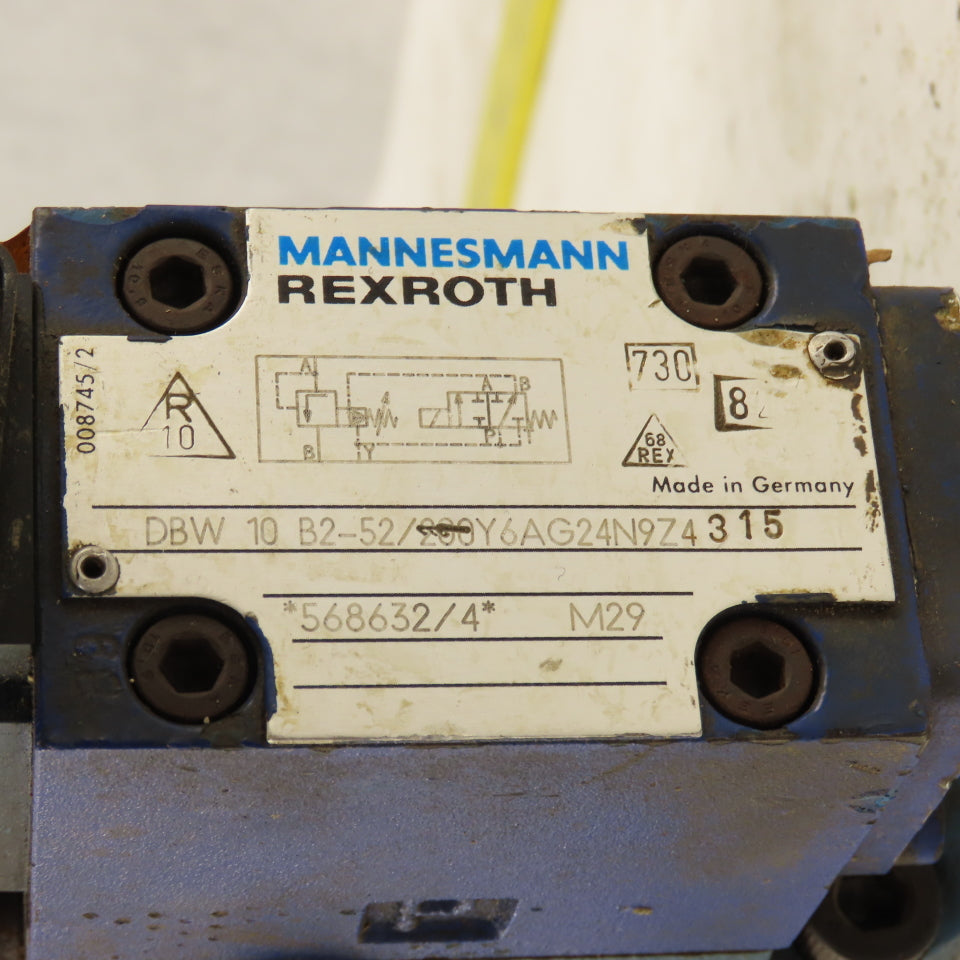 Mannesmann Rexroth DBW 10 B2-52/200Y6AG24N9Z4 315 Hydraulic Valve Assembly