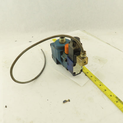 Mannesmann Rexroth DBW 10 B2-52/200Y6AG24N9Z4 315 Hydraulic Valve Assembly