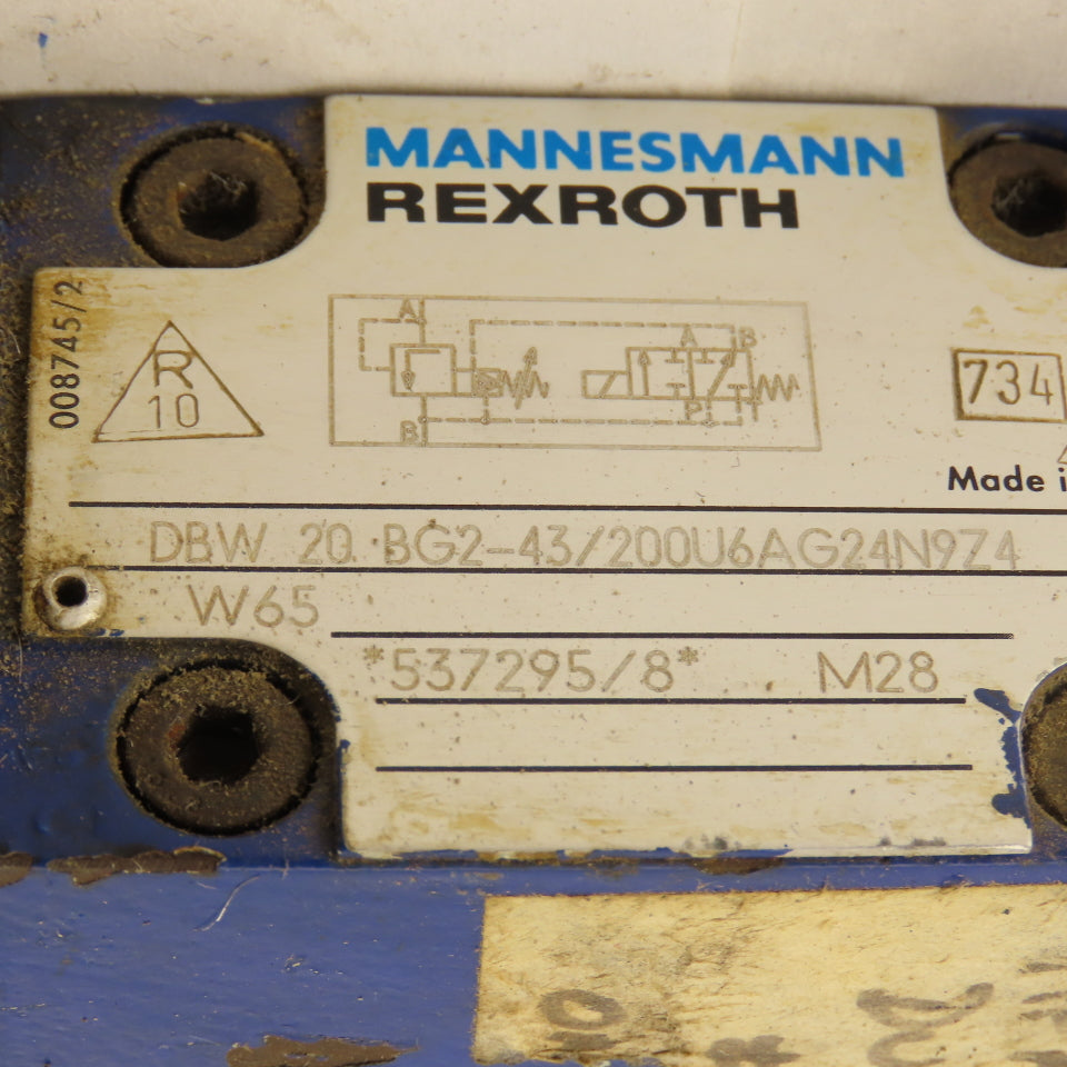Mannesmann Rexroth DBW 20 BG2-43/200U6AG24N9Z4 Hydraulic Valve Assembly 24v dc