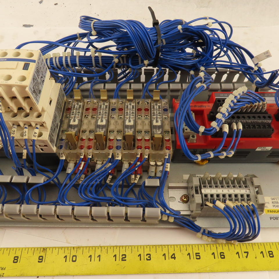 Fanuc A05B-2527-C320 Robotic Safety PLC Unit