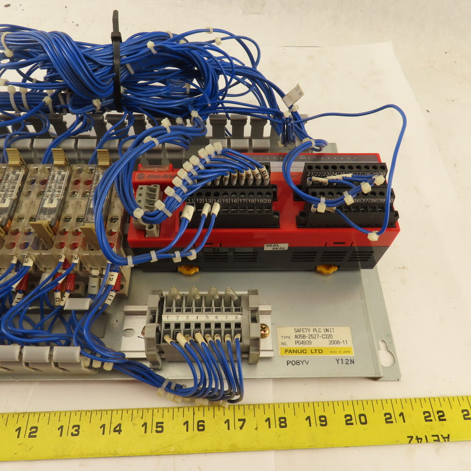 Fanuc A05B-2527-C320 Robotic Safety PLC Unit