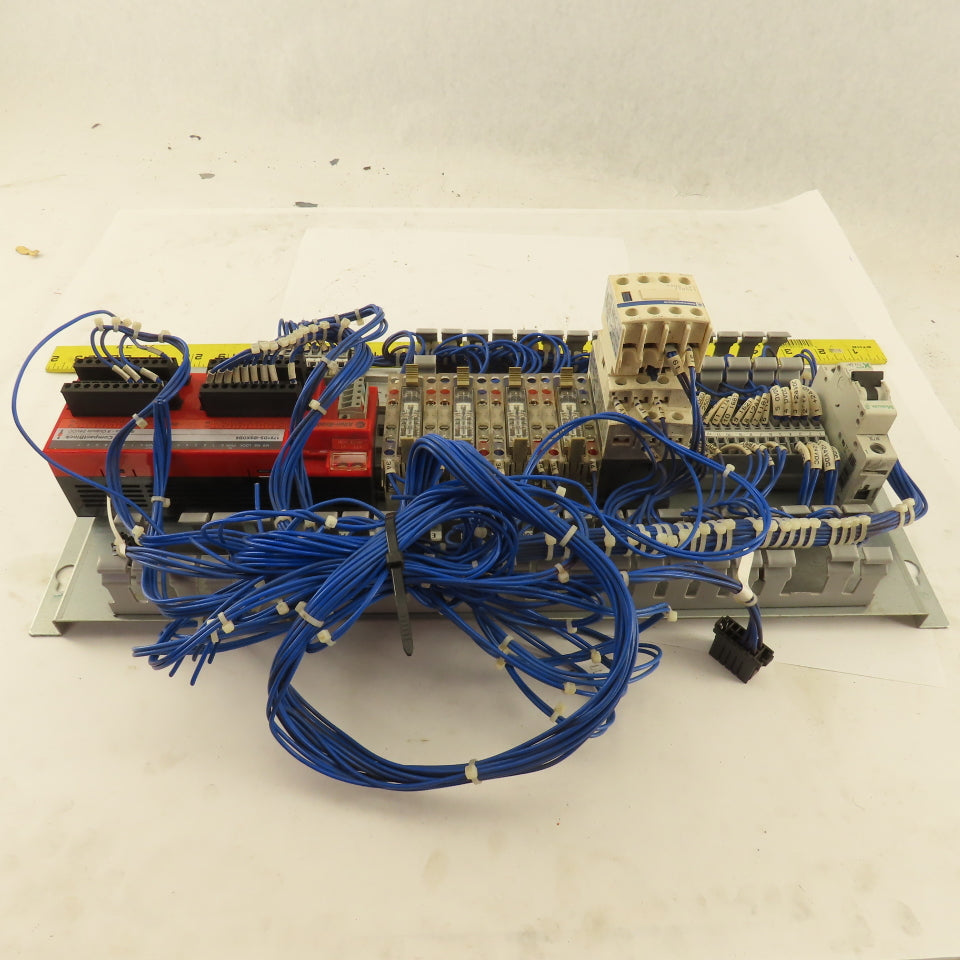 Fanuc A05B-2527-C320 Robotic Safety PLC Unit
