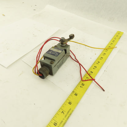 Square D C54N2 Class 9007 600V Cam Roller Limit Switch