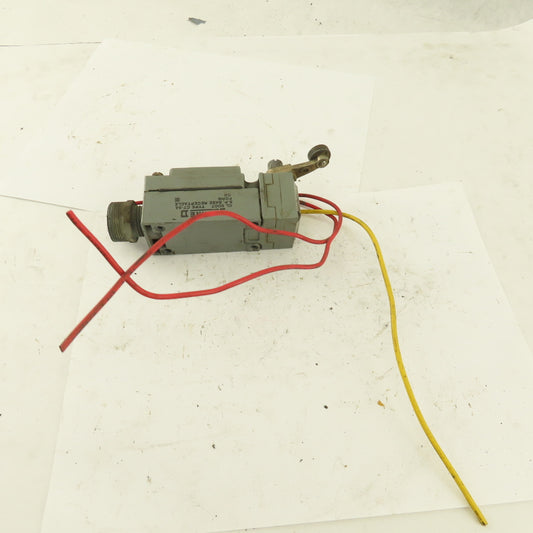 Square D C54N2 Class 9007 600V Cam Roller Limit Switch