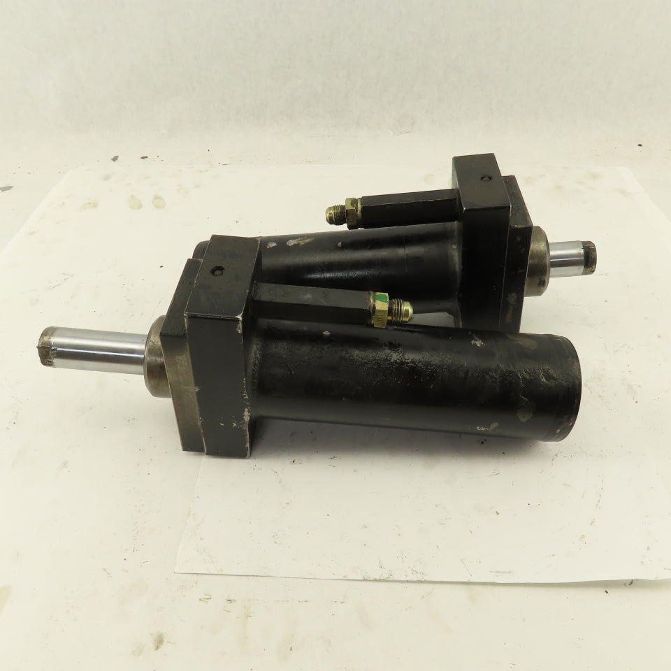 Hyster V40XMU Hydraulic Chain Pull Cylinder From Narrow Aisle Fork Lift Lot Of 2