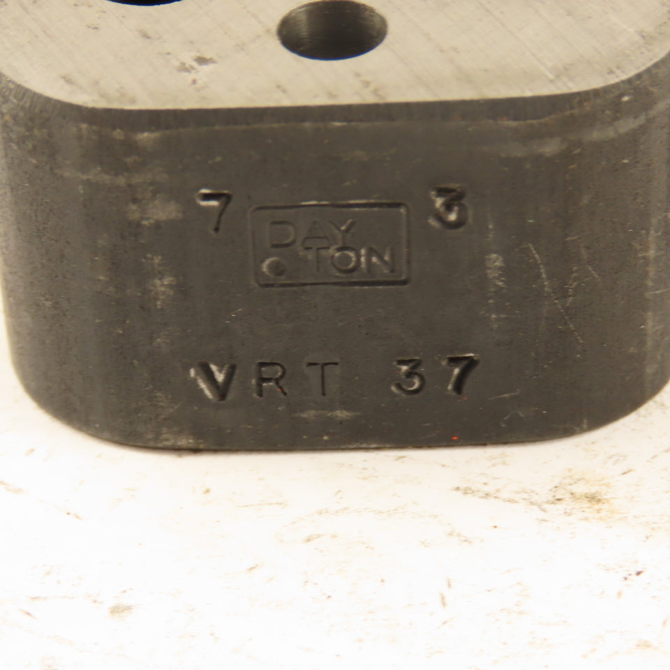 Dayton VRT 37 Single Head Punch Retainer