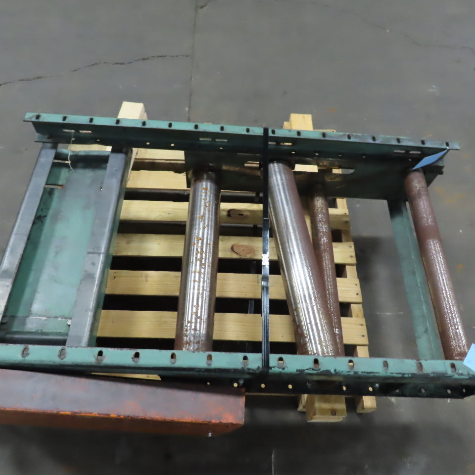 Center Drive for Belt Conveyor 24" Wide Rollers 115/230V Single Phase 12 FPM 1Ph