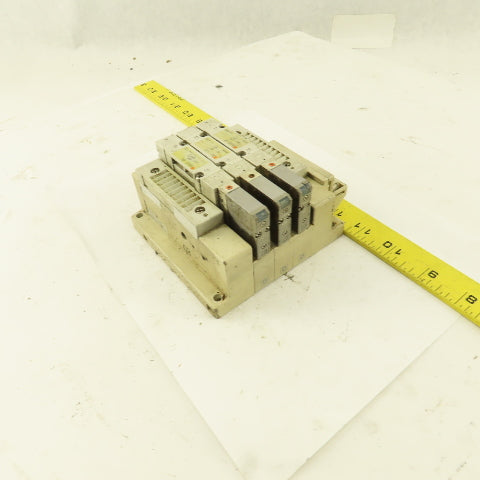 SMC SV2100-5FU SS5V2-16FD1-03B Solenoid Valve Bank Manifold 24 VDC