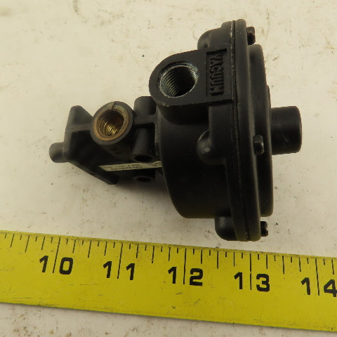 Norgren 03037002 Pressure Or Vacuum Spring Pilot 3/2 Air Valve 1/8NPT