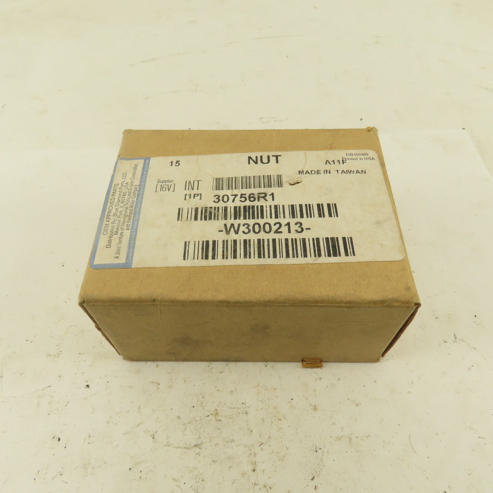 Navistar 30756R1 M16x2.0 Self Locking Flange Nut Oblong Lot Of 15