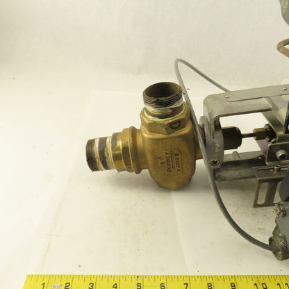Dezurik 858305-3BAO-2EL Pneumatic 1-1/2" NPT Brass Single Seated Actuator Valve