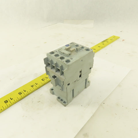 Allen Bradley 100-C16*10 600V 3Ph 15Hp Magnetic Contactor 110V Coil