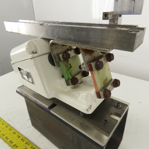 F010 Magnetic Vibratory Linear Small Parts Feeder 115V