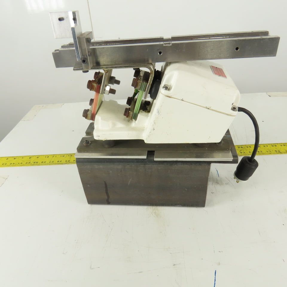 F010 Magnetic Vibratory Linear Small Parts Feeder 115V
