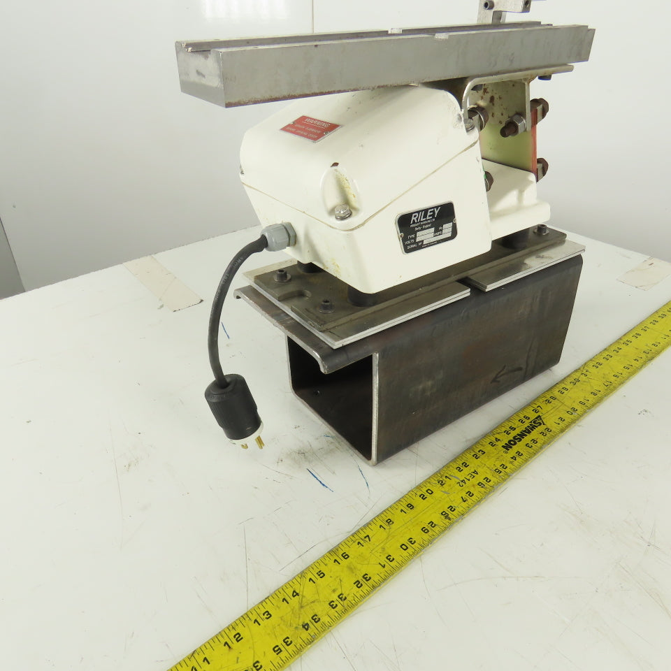 F010 Magnetic Vibratory Linear Small Parts Feeder 115V