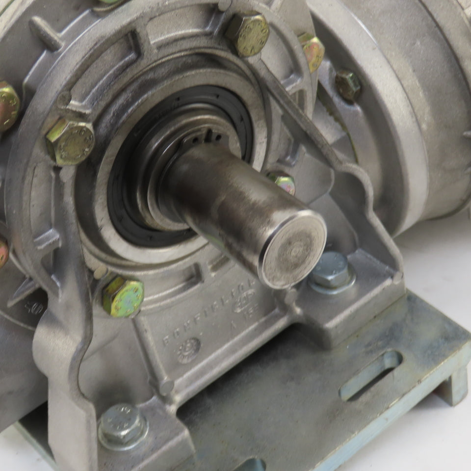 Bonfiglioli VF 63IN P80 B14 Right Angle Gear Motor 48RPM 220/460V 3Ph 25mm Shaft