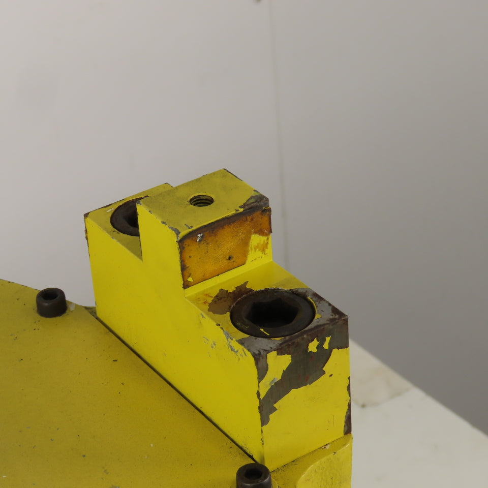 Fanuc A05B-1210-B202 M-6i Robotic Manipulator Floor Casting Assembly