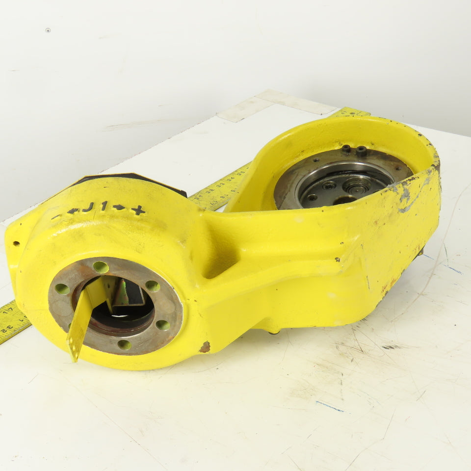 Fanuc A05B-1210-B202 M-6i Robotic Manipulator J1 Axis Casting And Reducer