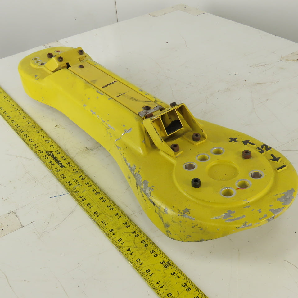Fanuc A05B-1210-B202 M-6i Robotic Manipulator J2 Axis Casting