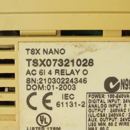Schneider TSX07321028 TSX Nano 100-240VAC 4 Relay Output Module