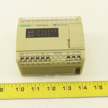 Schneider TSX07321028 TSX Nano 100-240VAC 4 Relay Output Module