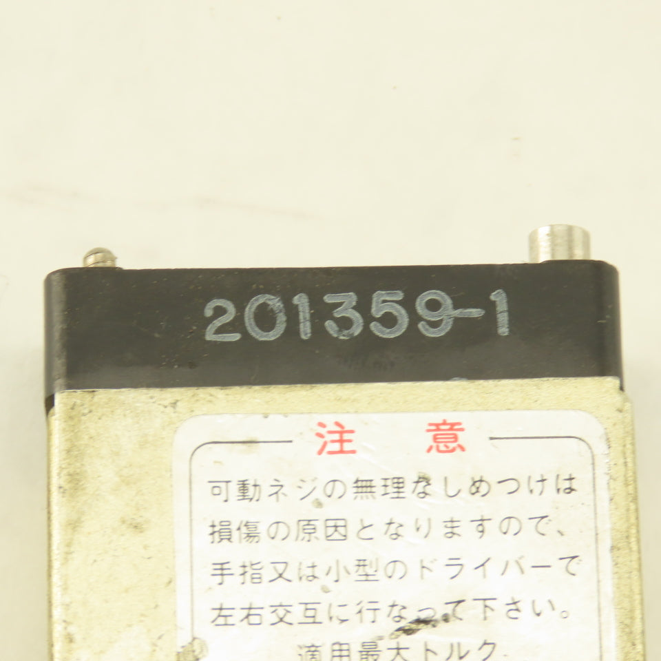 AMP 201359-1 26 Position Female Pin Connector Okuma MC-60H
