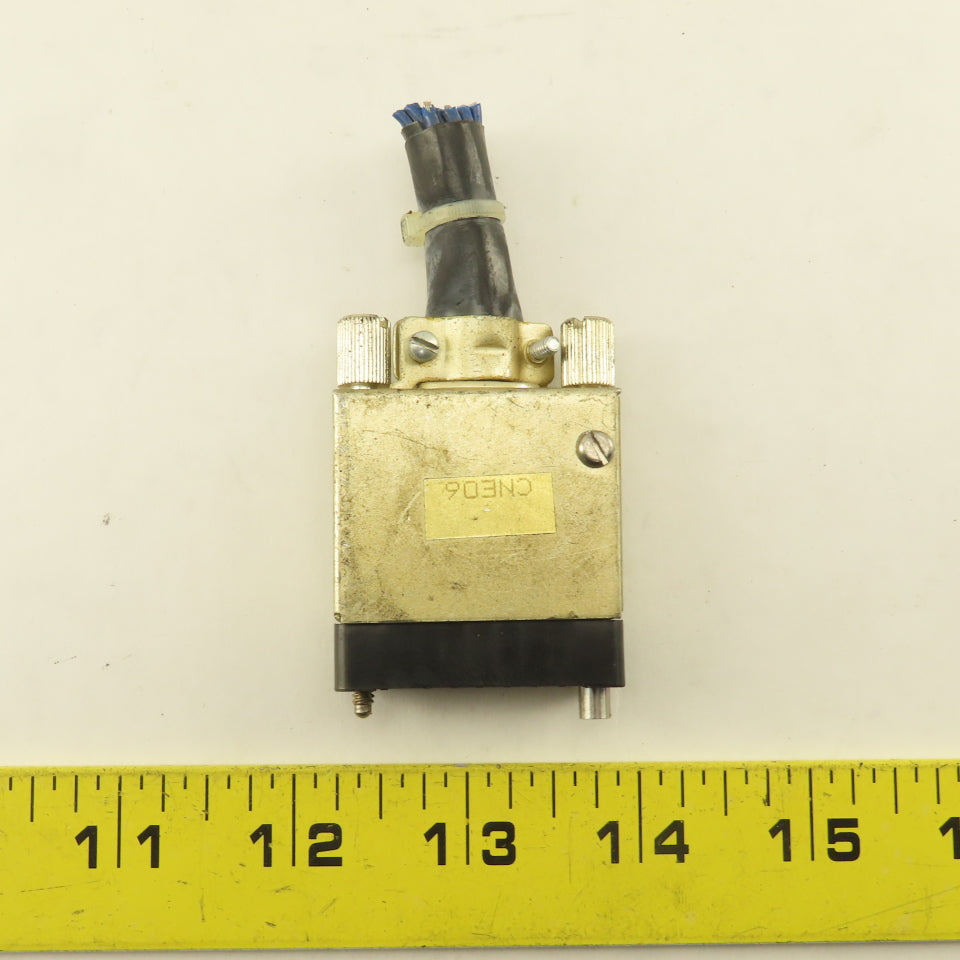 AMP 201359-1 26 Position Female Pin Connector Okuma MC-60H