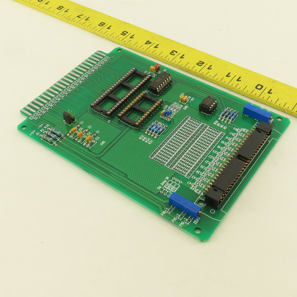International Truck & Engine Corp Analog Interface Module Basic Card No EPROM