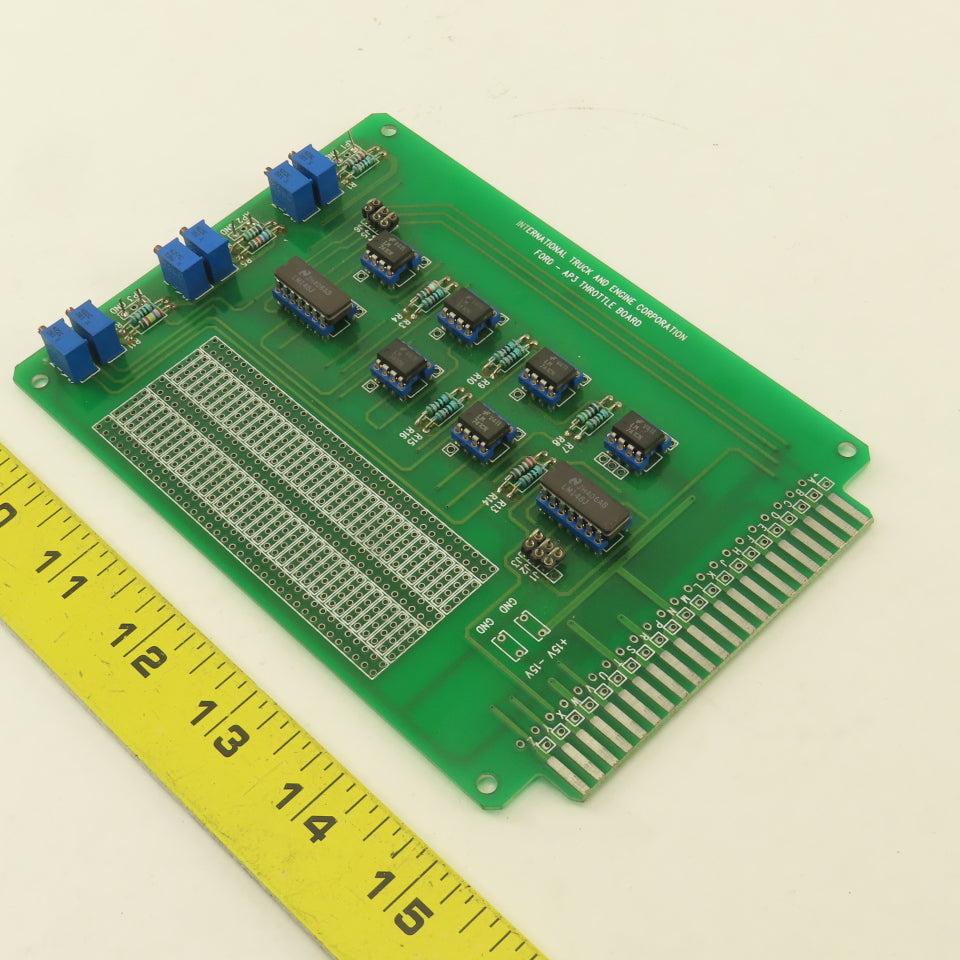 International Truck & Engine Corp Ford AP3 Throttle Board Circuit Card