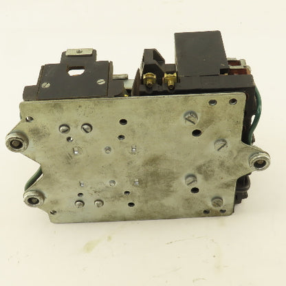 Square D Class 8536 Type SG20B Magnetic Contactor 208/220V Coil
