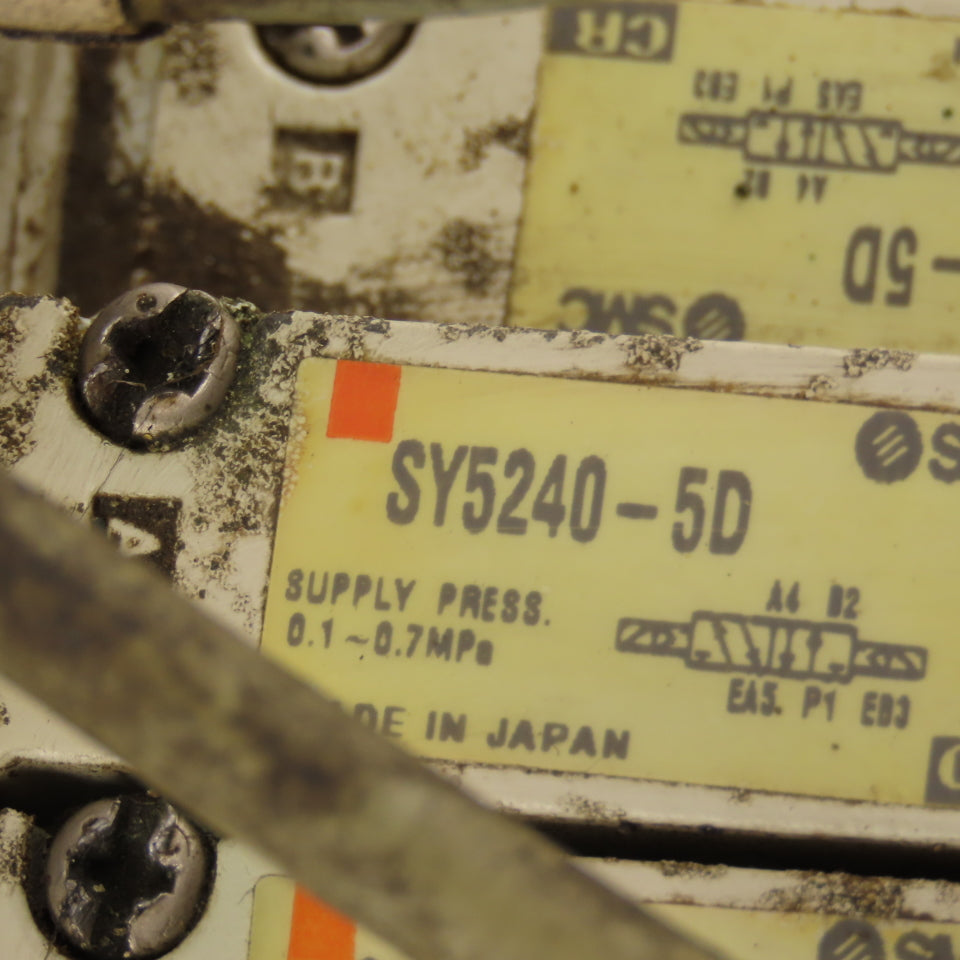 SMC SY5240-5D 2 Position Pneumatic Logic Solenoid Valve Bank Manifold 24VDC Coil