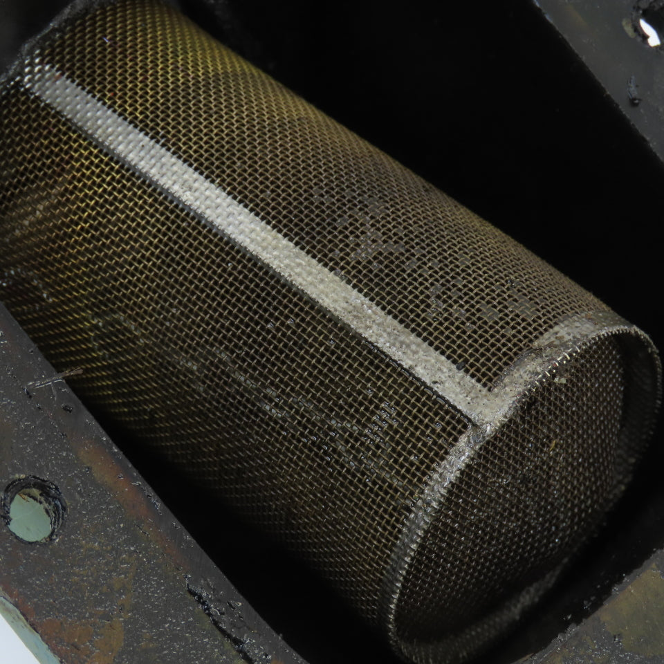 Eaton Side Mount Hydraulic Tank Screened Filler Breather Port Cap