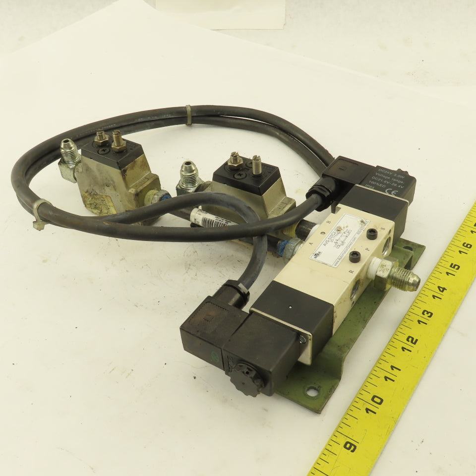 Nitra AVS-533C2-26B Pneumatic Directional Valve 3 Position Closed Center 24V