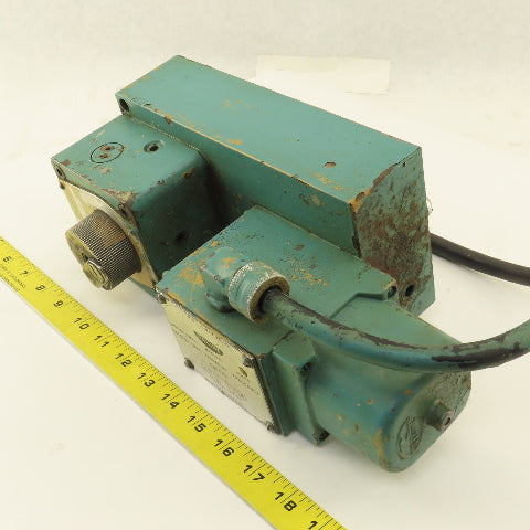 Racine 654011 4 Way Hydraulic Valve 115V 5000 PSI & Pressure Control Valve