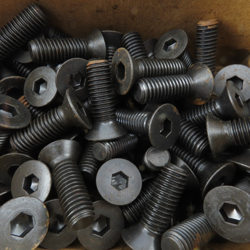 Camcar 1/2"-13 x 1-1/2" Flat Head Socket Cap Screw Bolt Lot Of 34