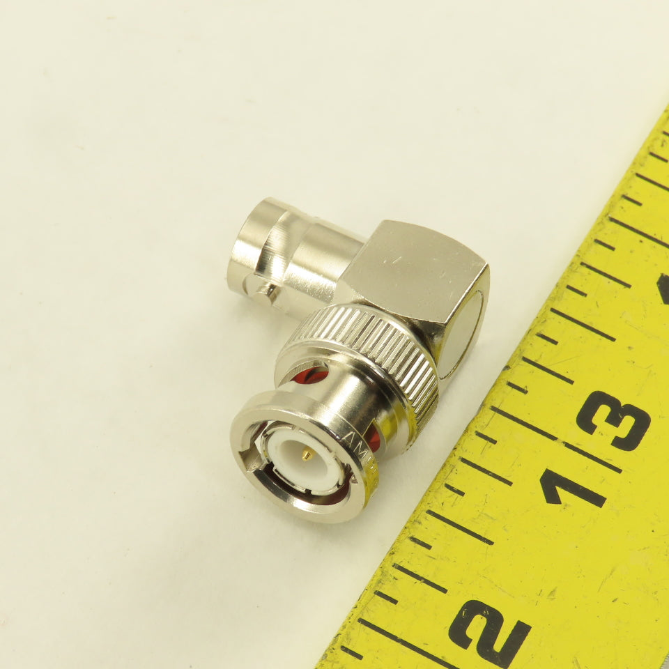 Pomona Electronics Style BNC Female x Male 90° Elbow Connector
