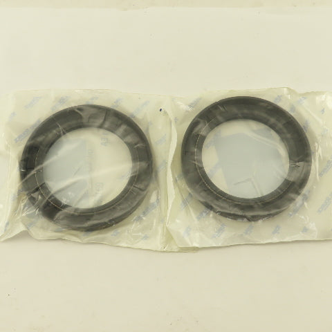 Clark CL868287 Cylinder Oil Seal Lot Of 2