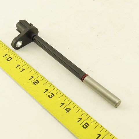 Navistar 1835985C92 Camshaft Magnetic Position Sensor