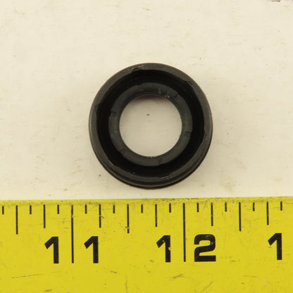 International Navistar 1855137C1 Oil Drain Seal