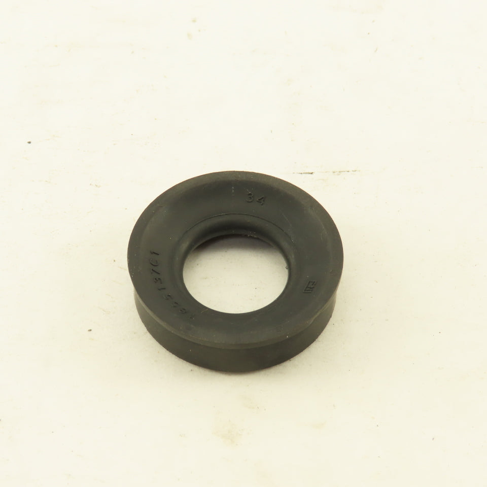 International Navistar 1855137C1 Oil Drain Seal