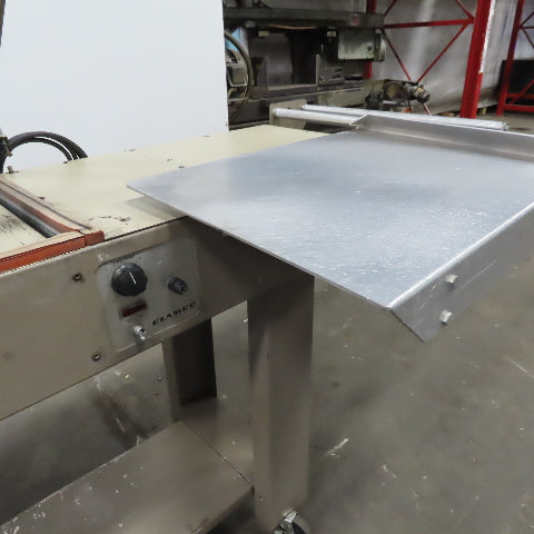 Clamco 110-20 115V Semiautomatic Conveyor Heat Shrink L-Bar Sealer 15" x 20"
