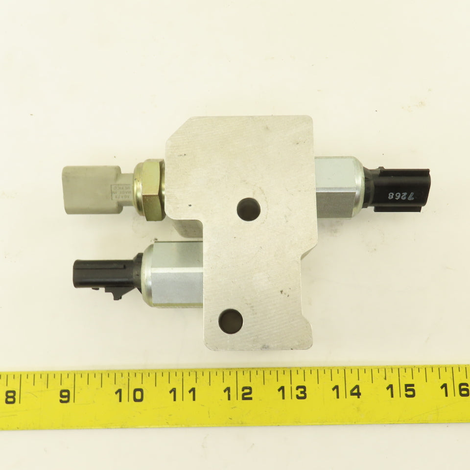 Navistar International 62152307033 Fuel Cut Off Valve