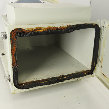 Hitachi VBL-007-E .7kW 200/220V 50/60Hz Cabinet Vacuum Gravity Dust Separator