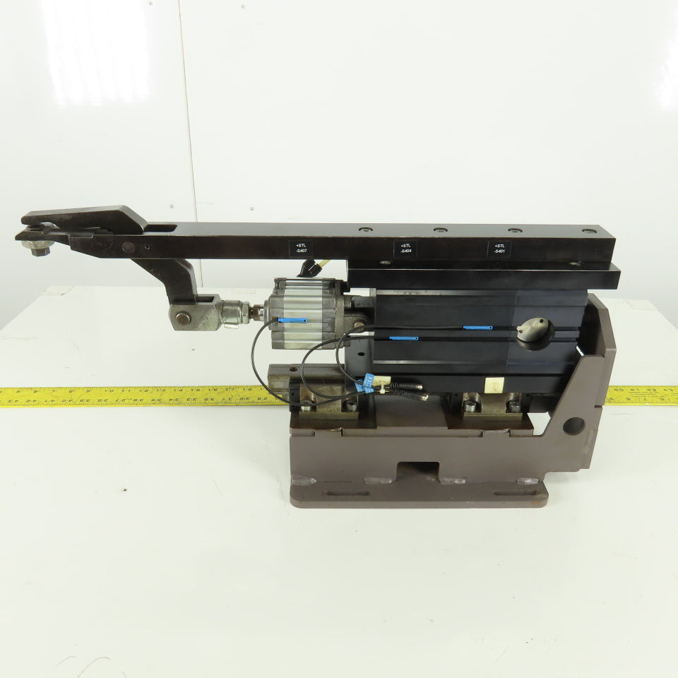 PWB 4202 Byspeed 3015 CNC Laser Cutter Material Feed Hand Cylinder Assembly