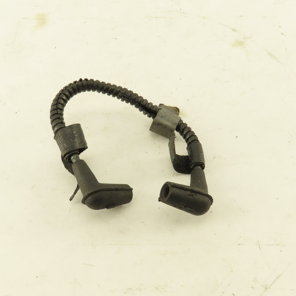 International 1889613C1 Tube Assembly