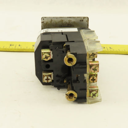 Allen Bradley 800T-PBL16R 120V Illuminated Red Momentary Contact Push Button