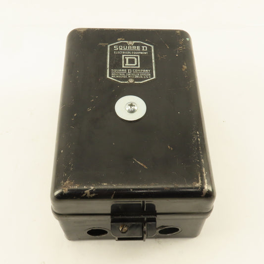 Square D Class 8536 Type SG2B Contactor Motor Starter 600V 7-1/2Hp Max