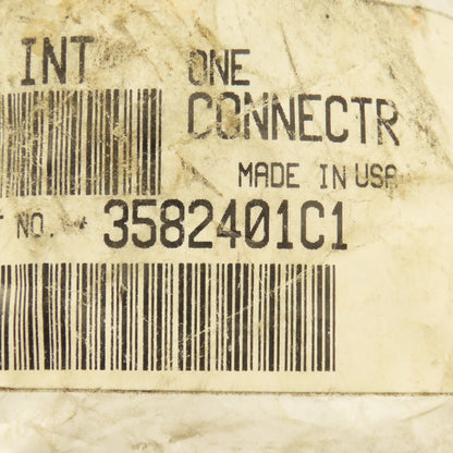 Navistar International 3582401C1 Straight Connector M33 MPT x 1" Beaded Hose OEM